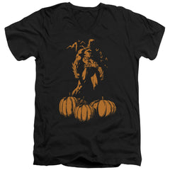 Batman Comics A Bat Among Pumpkins Men's 30/1 Cotton Slim V-Neck T-Shirt