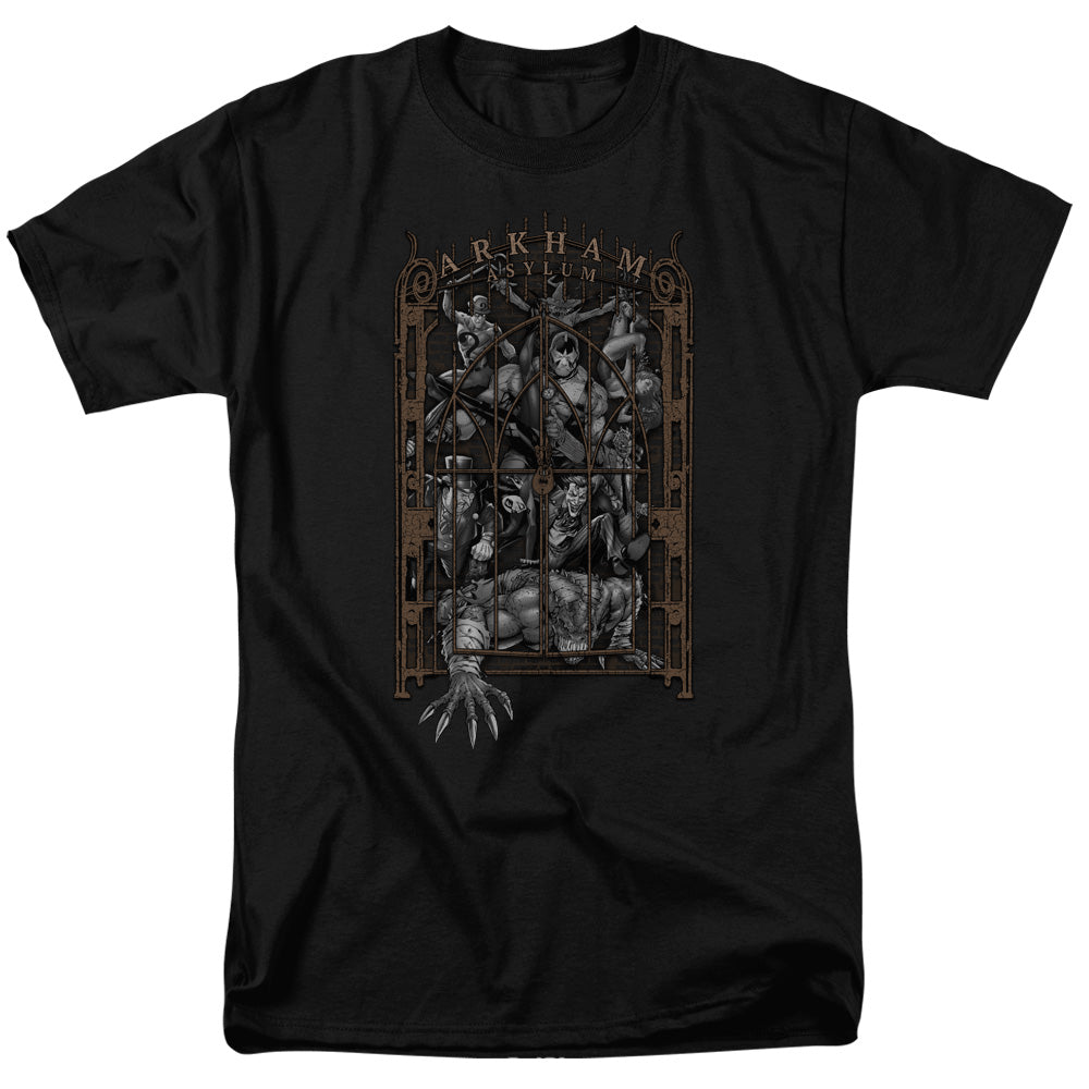 Batman Comics Arkhams Gate Men's 18/1 Cotton Short-Sleeve T-Shirt
