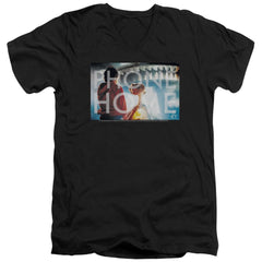 E.T. The Extra-Terrestrial Knockout Men's 30/1 Cotton Slim V-Neck T-Shirt