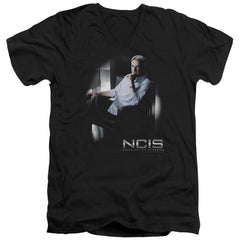 NCIS Gibbs Ponders Men's 30/1 Cotton Slim V-Neck T-Shirt