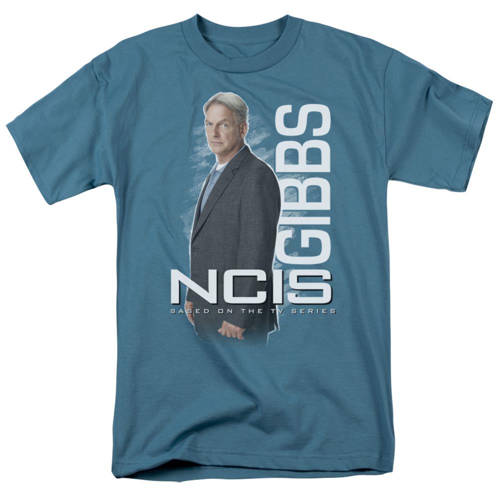 NCIS Gibbs Standing Men's 18/1 Cotton Short-Sleeve T-Shirt