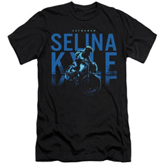 The Batman Selina Kyle Motorcycle Men's Ultra-Soft 30/1 Cotton Slim SS T