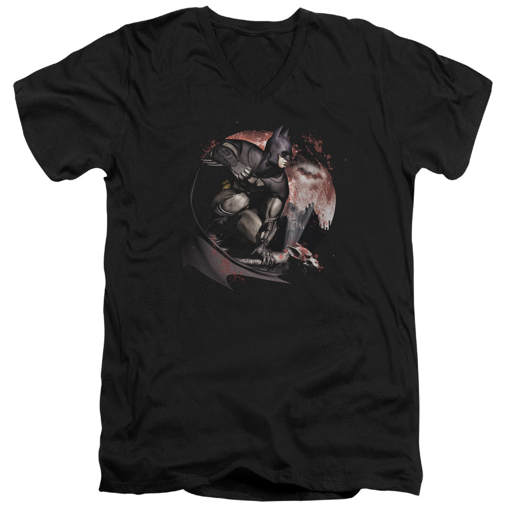 Batman Arkham City Blood Moon Men's 30/1 Cotton Slim V-Neck T-Shirt
