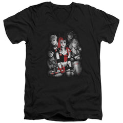 Batman Comics Bad Gals Bw Men's 30/1 Cotton Slim V-Neck T-Shirt