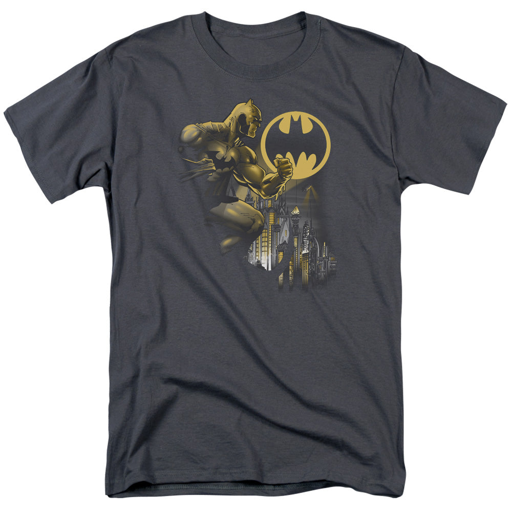 Batman Comics Bat Signal Men's 18/1 Cotton Short-Sleeve T-Shirt