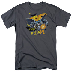 Batman Comics Bats Welcome Men's 18/1 Cotton Short-Sleeve T-Shirt