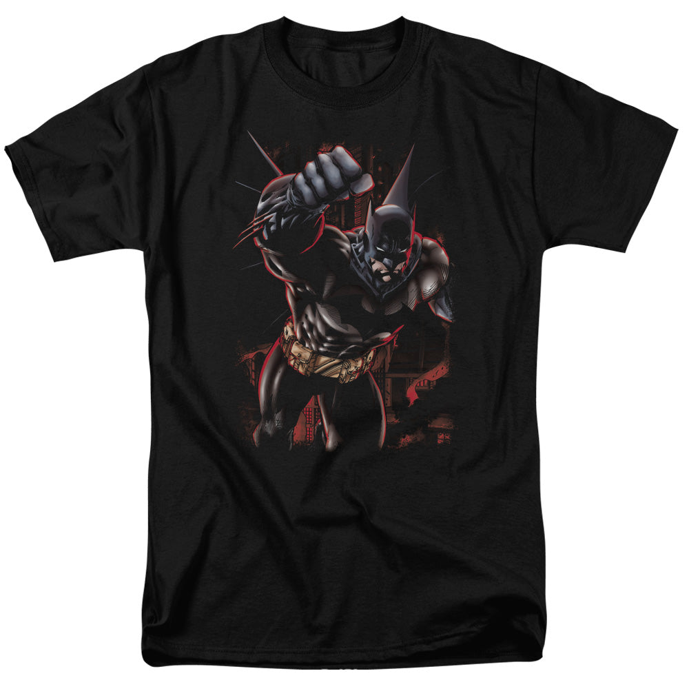 Batman Comics Crimson Knight Men's 18/1 Cotton Short-Sleeve T-Shirt