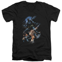 Batman Comics Gotham Knight Men's 30/1 Cotton Slim V-Neck T-Shirt