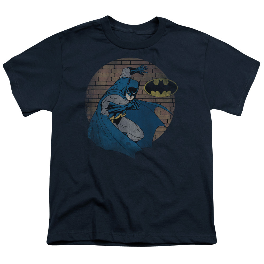 Batman Comics In The Spotlight Youth 18/1 100% Cotton Short-Sleeve T-Shirt