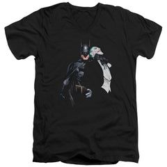 Batman Comics Joker Choke Men's 30/1 Cotton Slim V-Neck T-Shirt