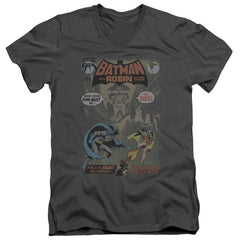 Batman Comics #232 Cover Men's 30/1 Cotton Slim V-Neck T-Shirt
