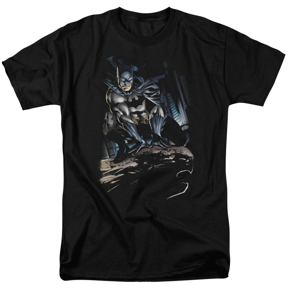 Batman Comics Perched Men's 18/1 Cotton Short-Sleeve T-Shirt