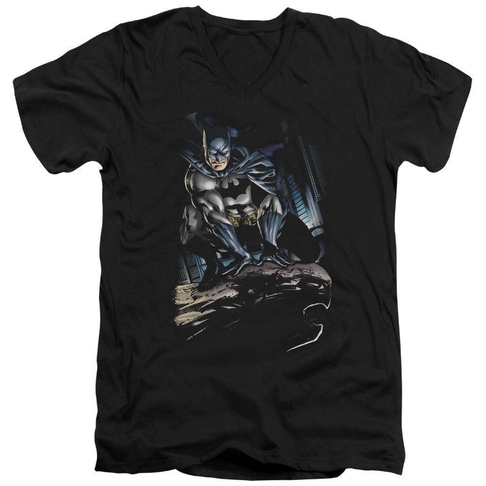 Batman Comics Perched Men's 30/1 Cotton Slim V-Neck T-Shirt