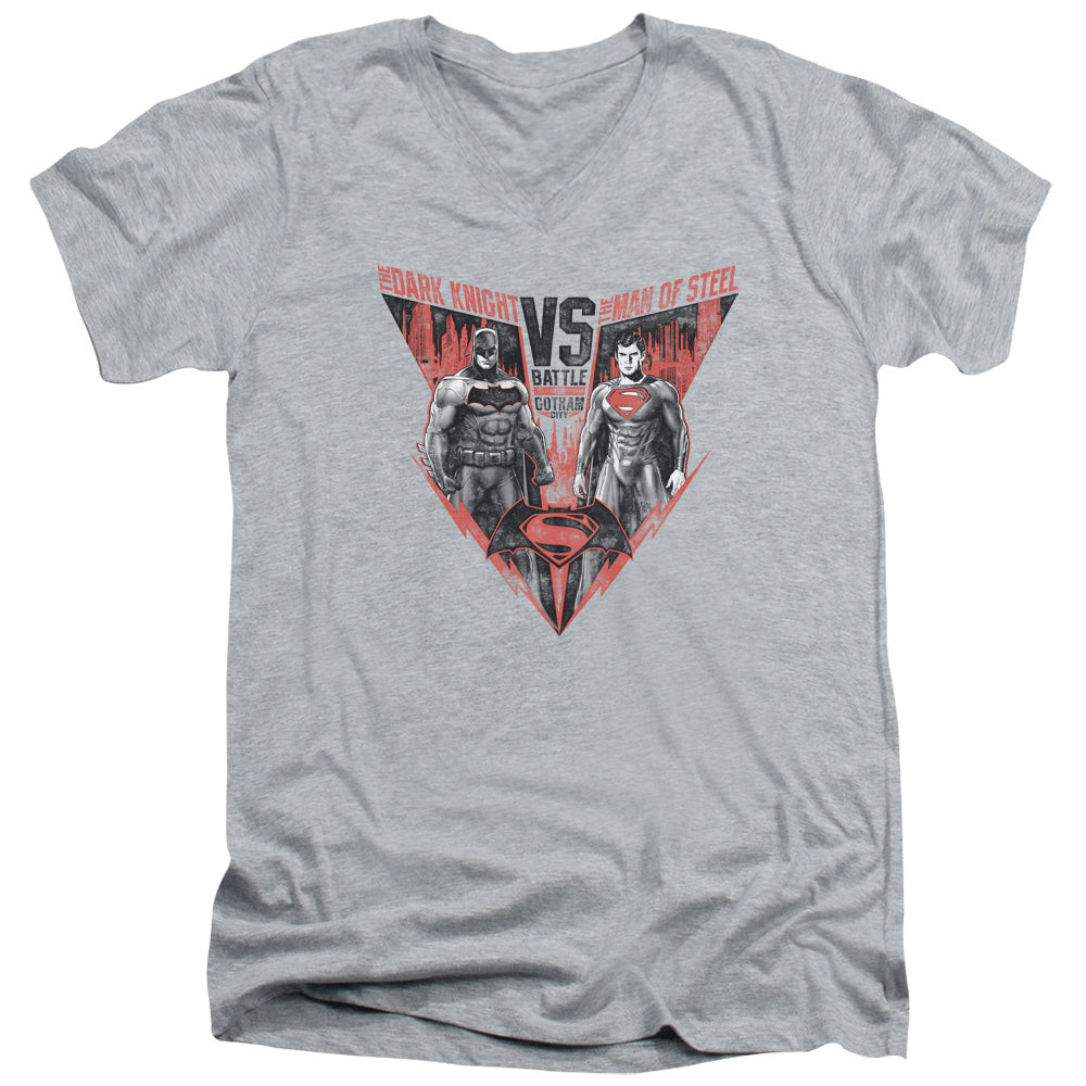Batman v Superman Batlle For Gotham Men's 30/1 Cotton Slim V-Neck T-Shirt