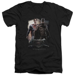Batman v Superman Dawn Men's 30/1 Cotton Slim V-Neck T-Shirt