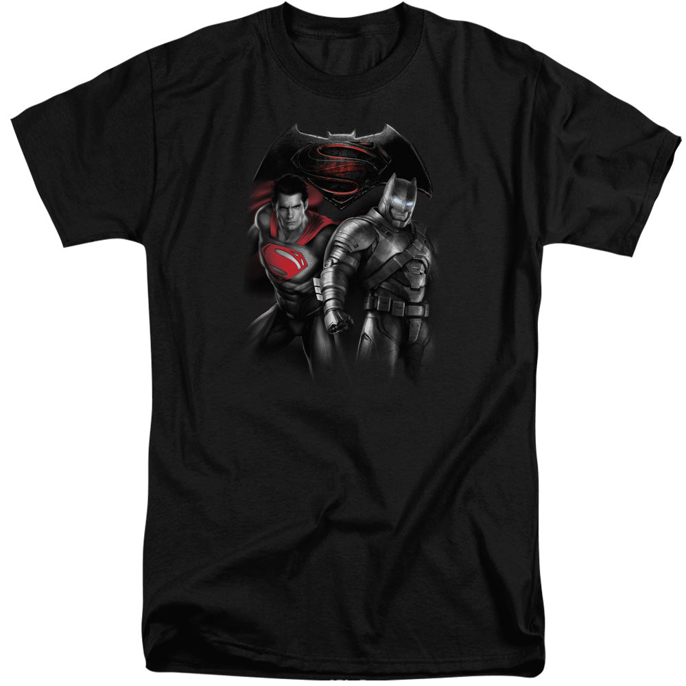 Batman v Superman Stand Off Men's 18/1 Tall Cotton Short-Sleeve T-Shirt