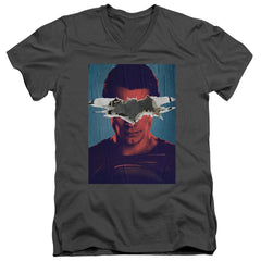 Batman v Superman Superman Poster Men's 30/1 Cotton Slim V-Neck T-Shirt