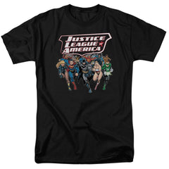 Justice League Of America Charging Justice Men's 18/1 Cotton Short-Sleeve T-Shirt