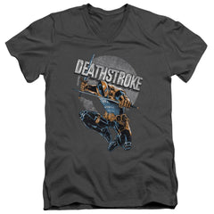 Justice League Of America Deathstroke Retro Men's 30/1 Cotton Slim V-Neck T-Shirt