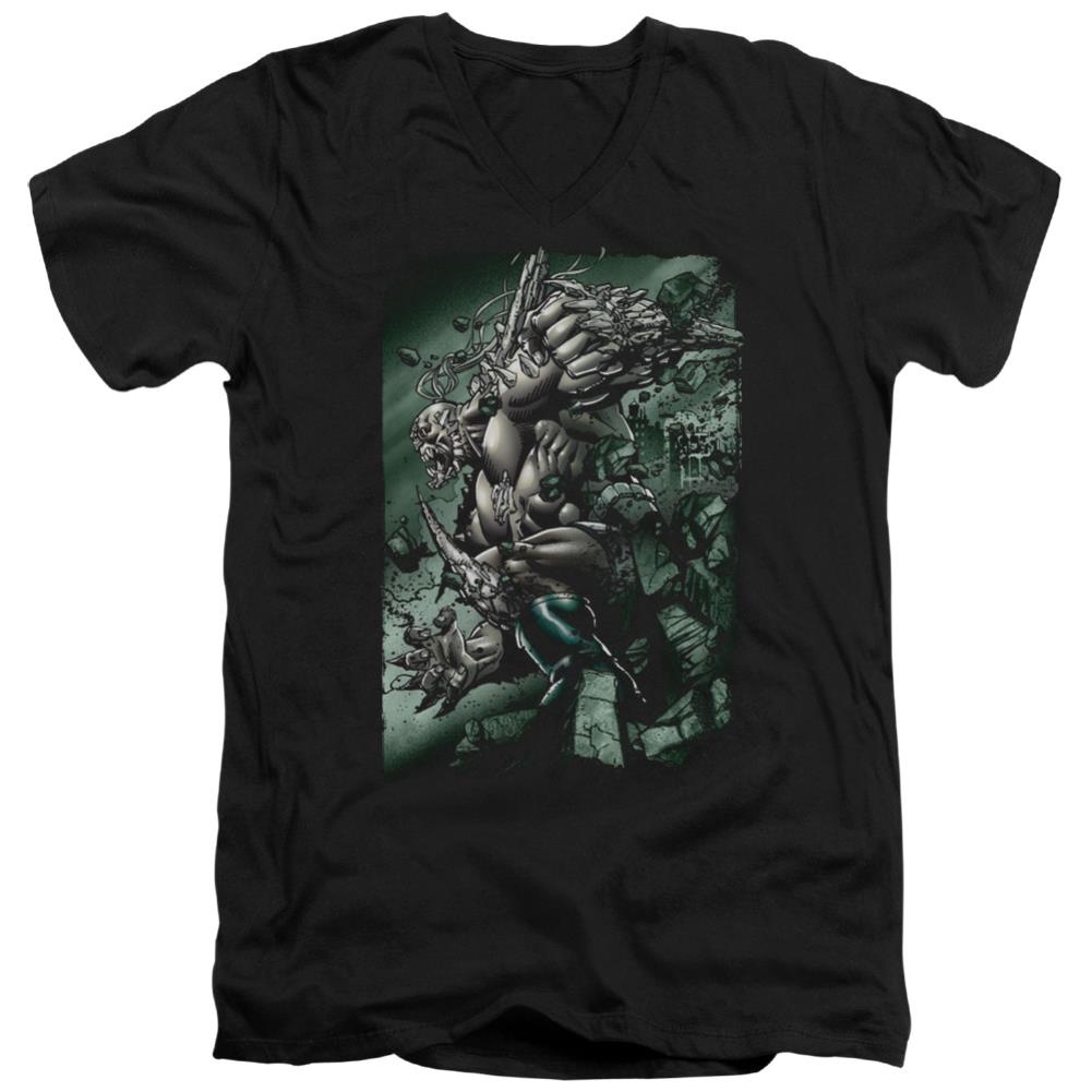Superman Doomsday Destruction Men's 30/1 Cotton Slim V-Neck T